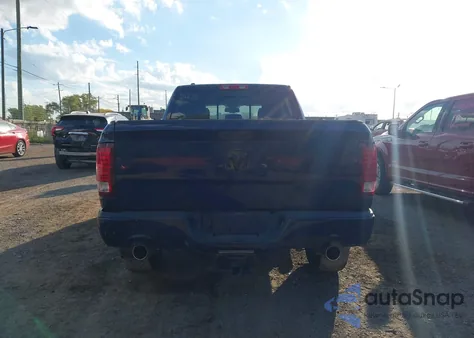 2015 Ram 1500 Sport из США, поврежденный, VIN 1C6RR7UT7FS571273